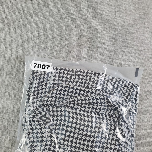 BROOKS BROTHERS Shirt Womens Small Relaxed Houndstooth Blouse Chiffon New - Picture 2 of 16
